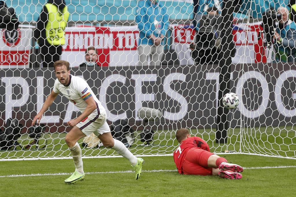 อังกฤษ เอาชนะ เยอรมนี 2-0 ตบเท้าผ่านเข้ารอบ 8 ทีมสุดท้าย